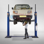 Hydraulic Two Post Lift - With Base
